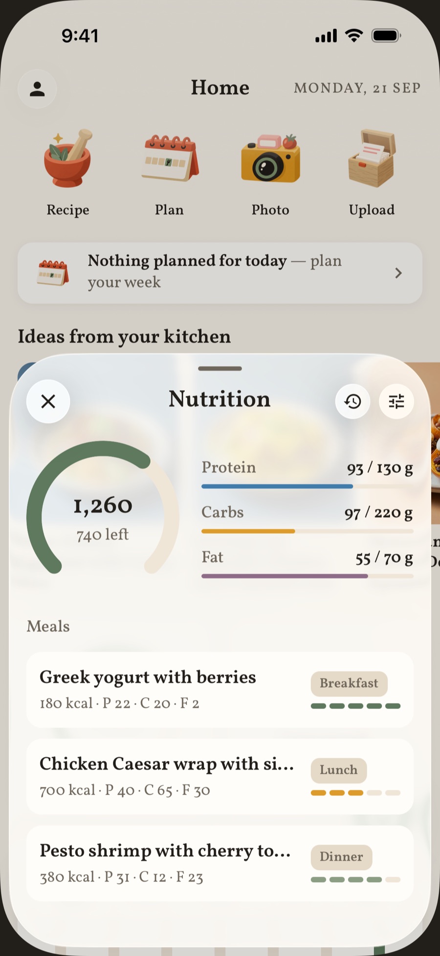 The daily nutrition view: a calorie ring at 1,260 of 2,000, progress for protein, carbs and fat, and three logged meals.